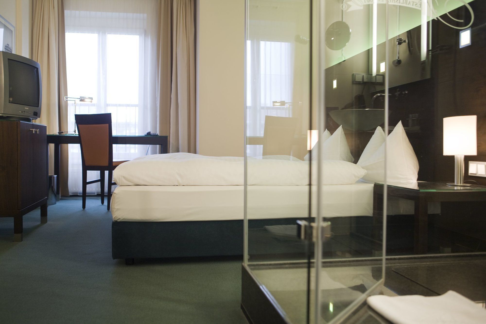 Stay2Night Bs Zurich Chambre photo