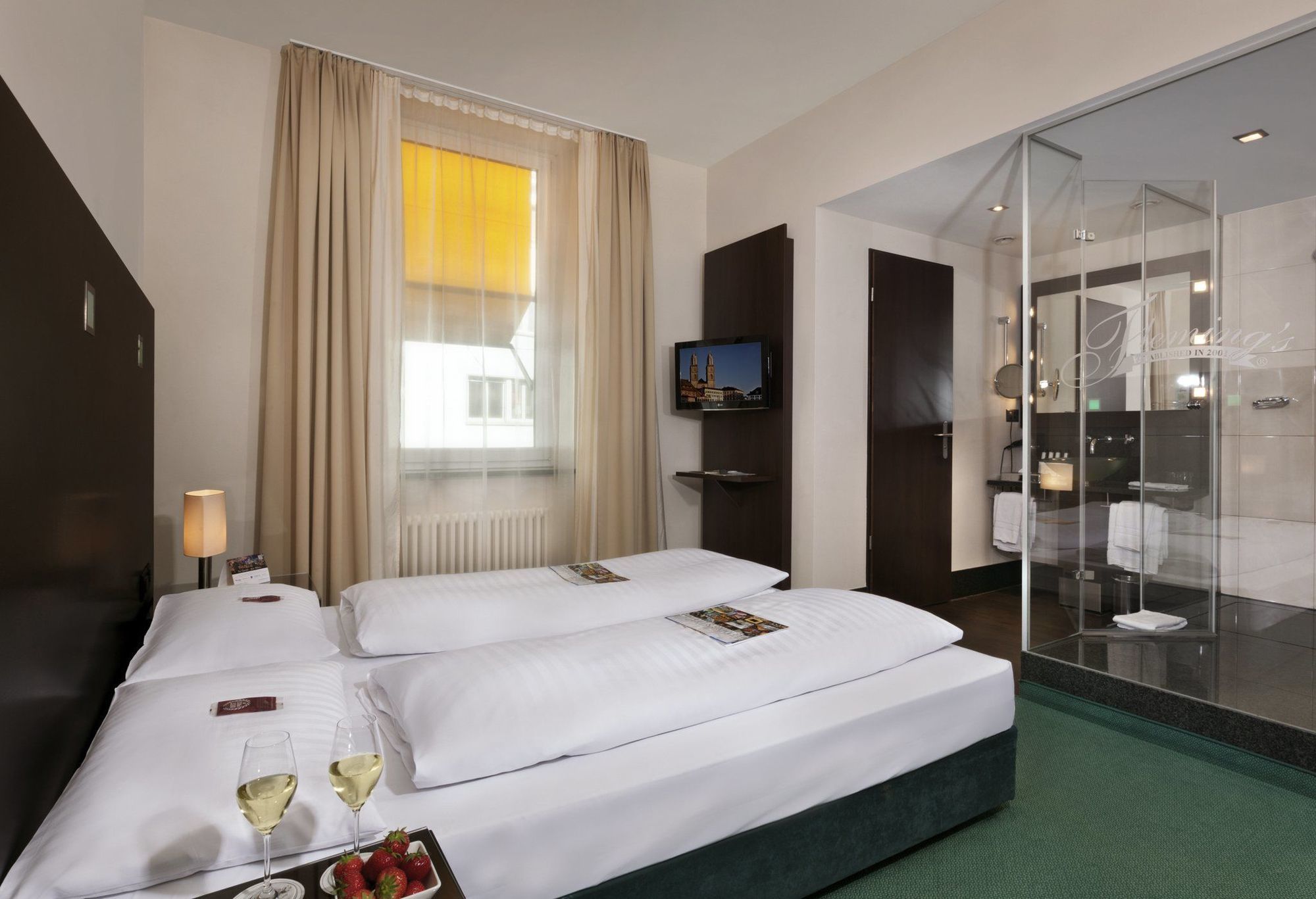 Stay2Night Bs Zurich Extérieur photo