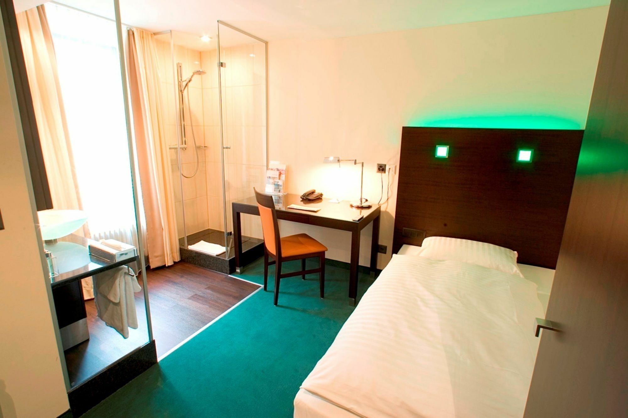 Stay2Night Bs Zurich Extérieur photo